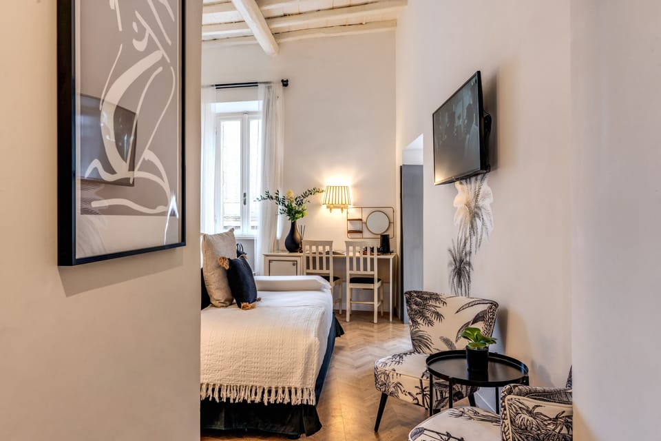 Family Suite | Premium bedding, down comforters, desk, laptop workspace
