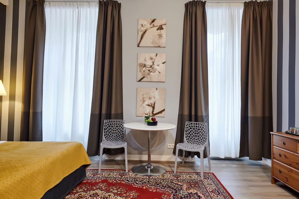 Standard Apartment, Annex Building | Egyptian cotton sheets, premium bedding, minibar, in-room safe