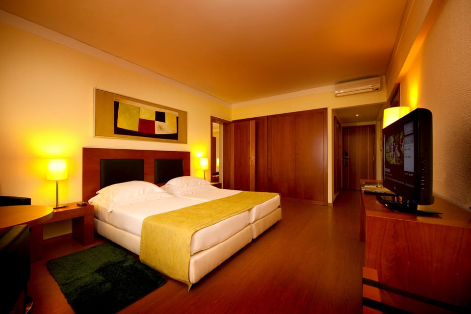 Minibar, in-room safe, desk, blackout drapes