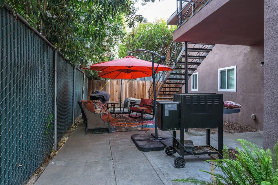 BBQ/picnic area