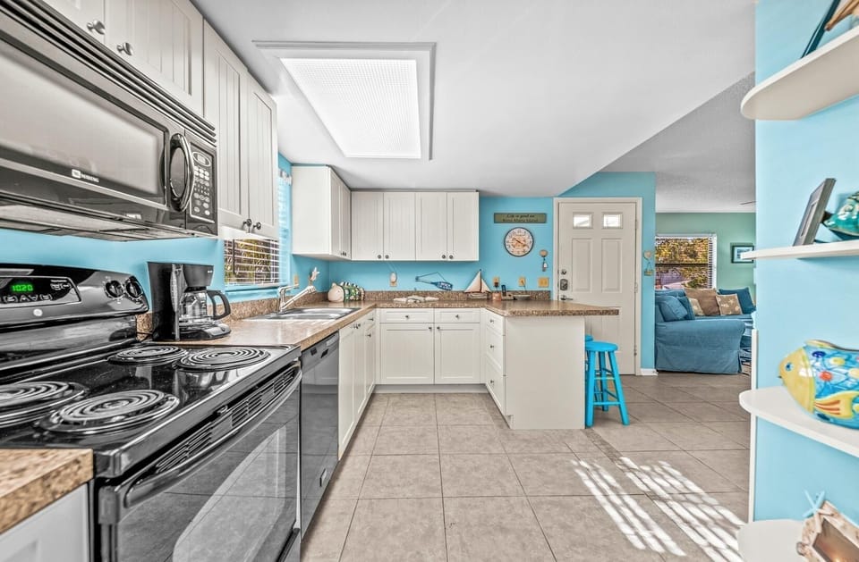 Villa, 2 Bedrooms | Private kitchen | Coffee/tea maker, fridge, toaster