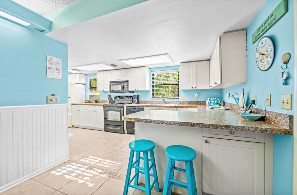 Villa, 2 Bedrooms | Private kitchen | Coffee/tea maker, fridge, toaster