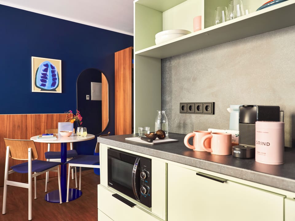 Large Studio, Kitchenette, Extra Bed | Premium bedding, individually decorated, individually furnished