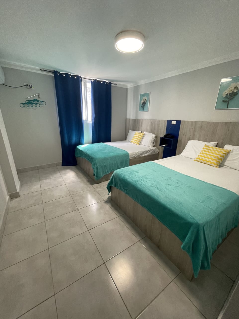 Single Room | WiFi (free), bed sheets
