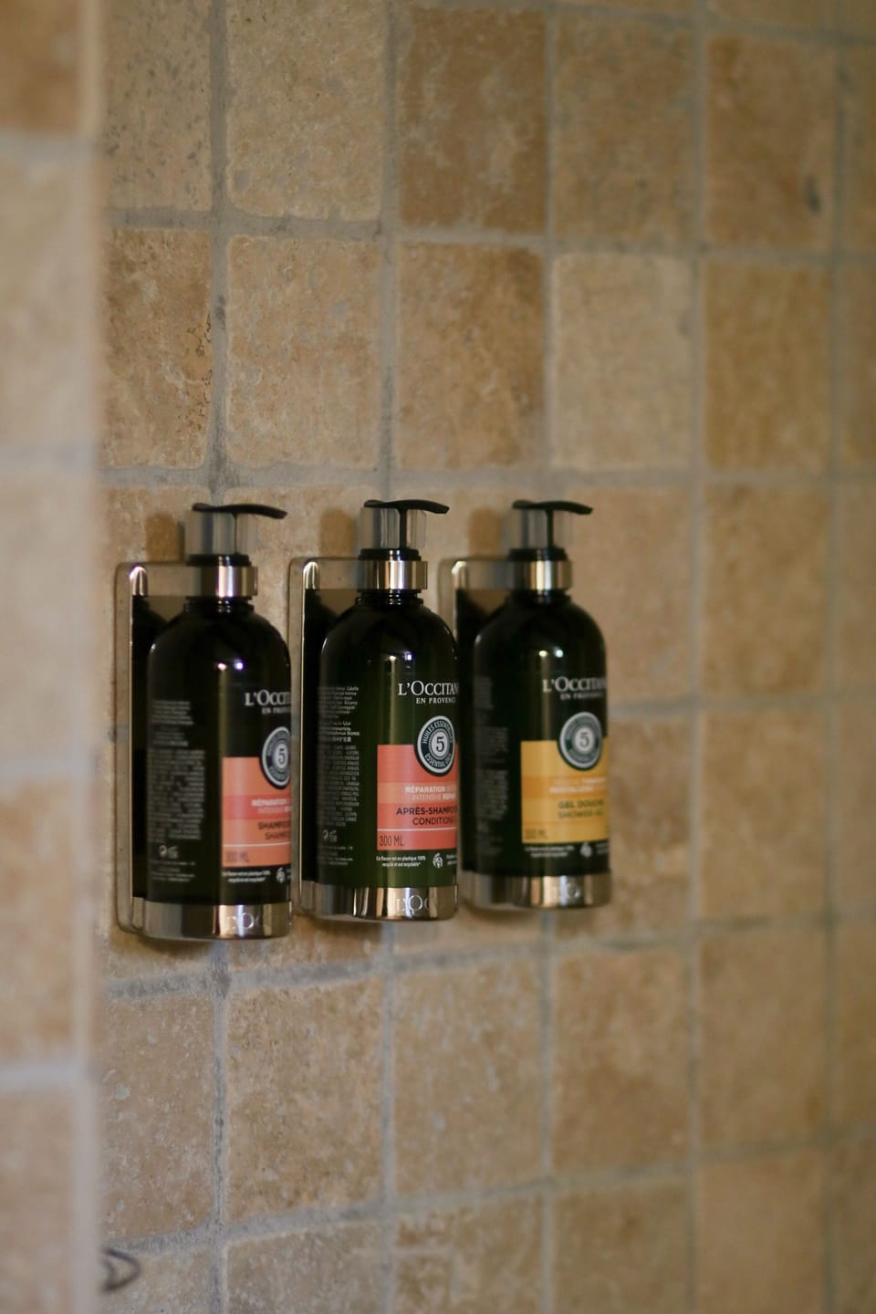 Superior Double or Twin Room (La Cuisine) | Bathroom | Hair dryer, towels, soap, shampoo