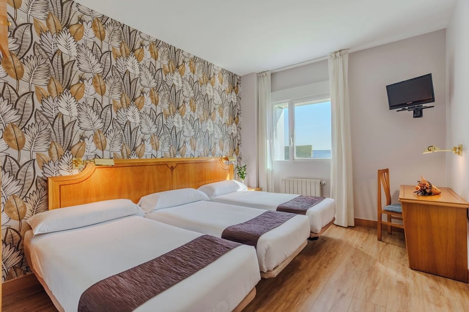 Hotel  Rey Arturo Burgos Hotel in Castile and León