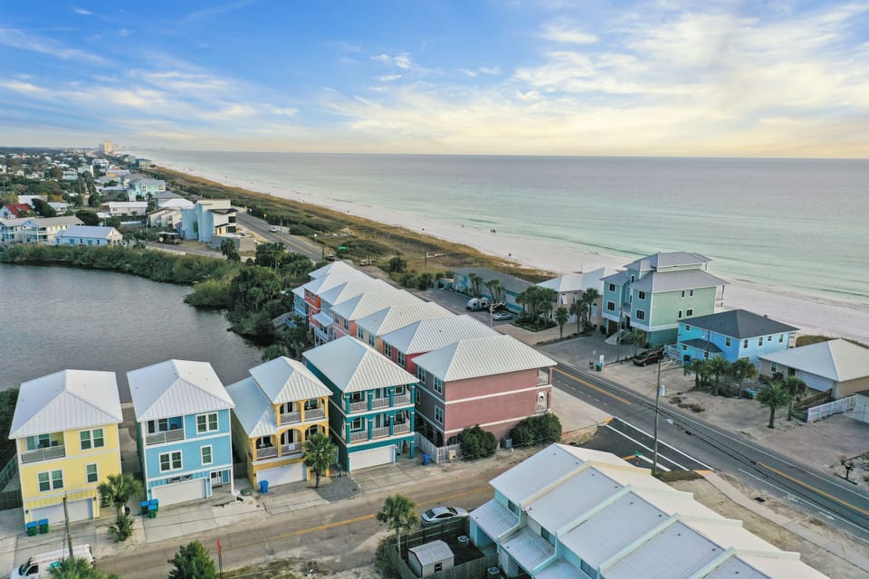 Beach/ocean view