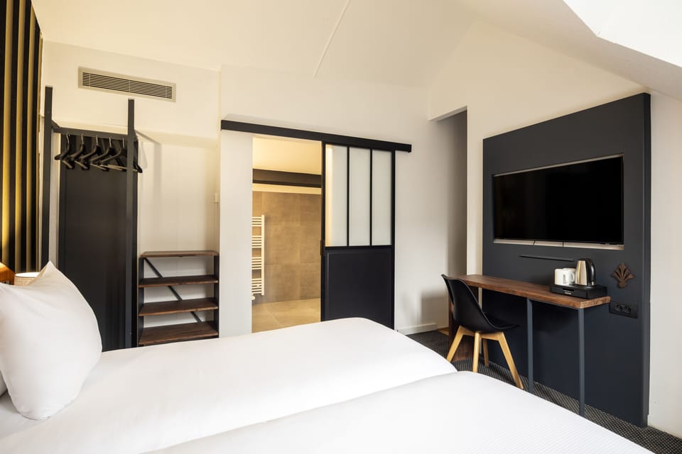 Family Duplex, Mezzanine | In-room safe, desk, soundproofing, iron/ironing board