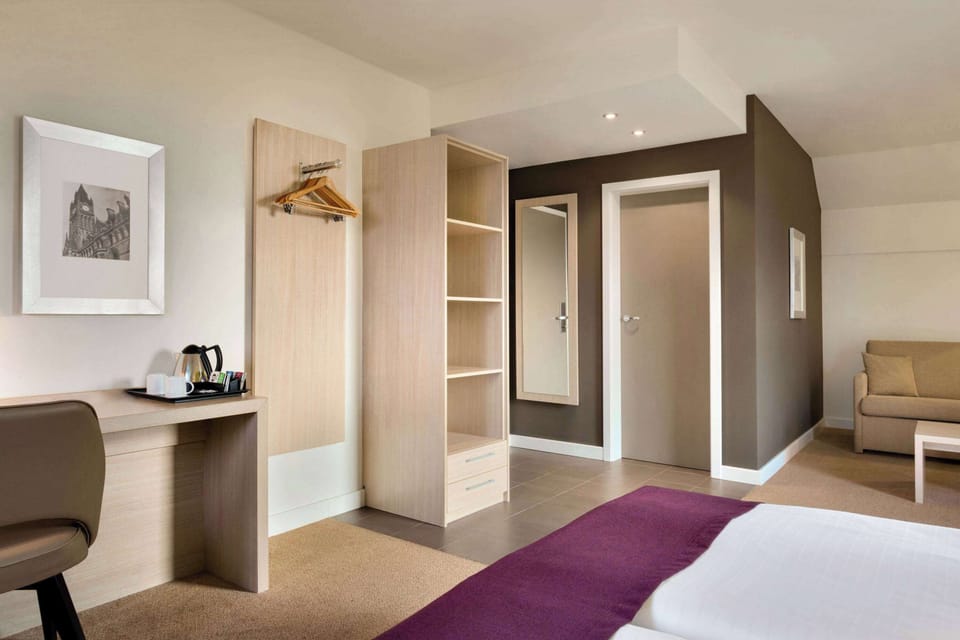 Hypo-allergenic bedding, desk, blackout drapes, soundproofing