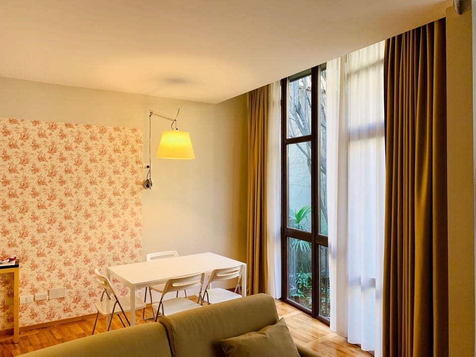 Apartment | Living area | TV