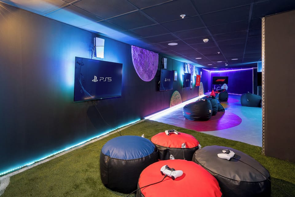 Game room