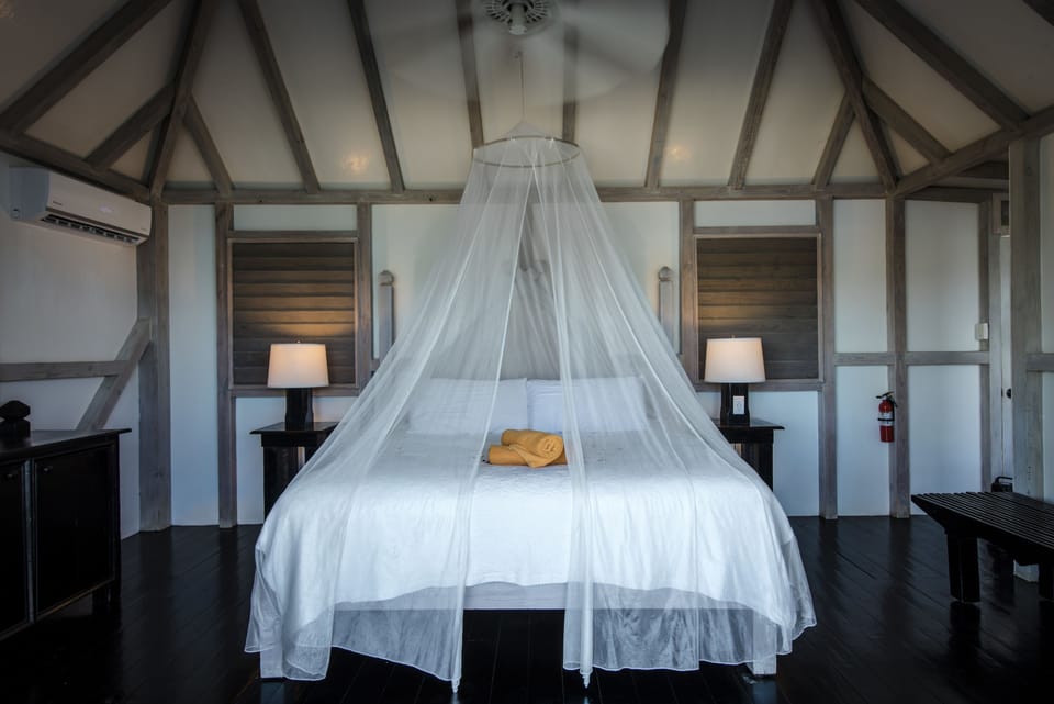 Egyptian cotton sheets, premium bedding, in-room safe, blackout drapes