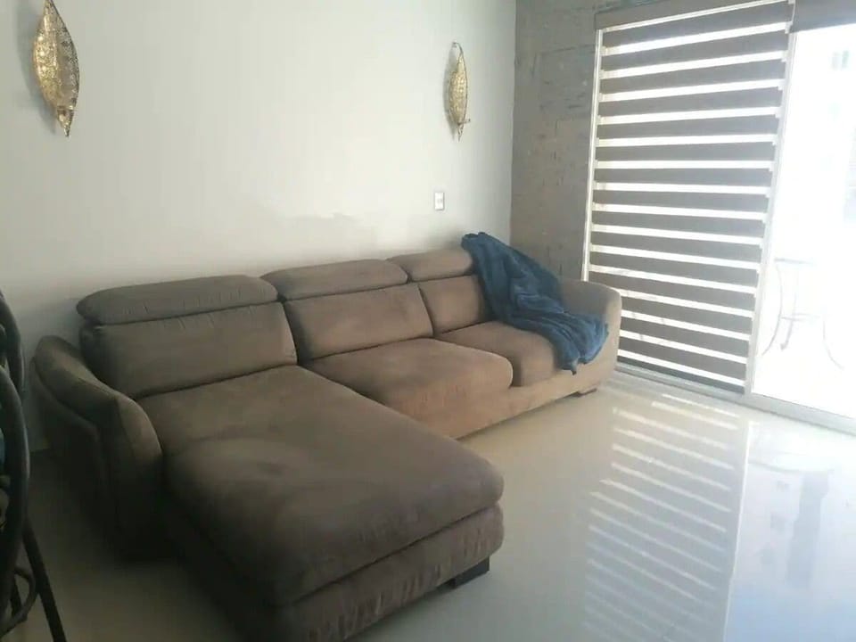 Comfort Condo | Living area