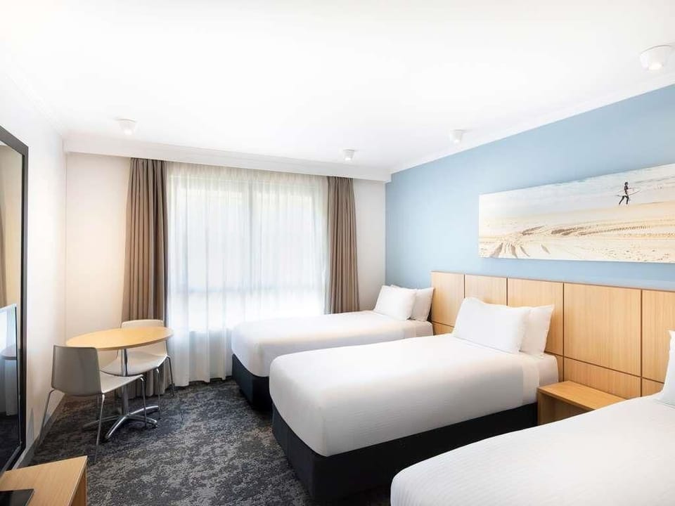 Standard Triple Room, 3 Twin Beds | In-room safe, laptop workspace, iron/ironing board, cribs (free)