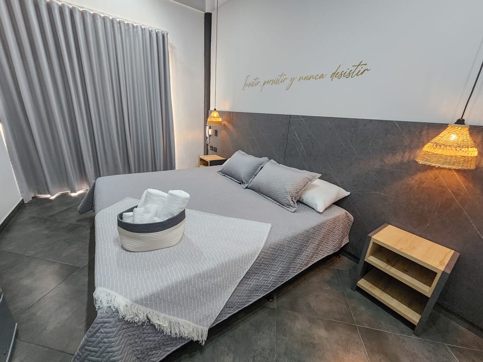 Premium bedding, down comforters, minibar, individually decorated