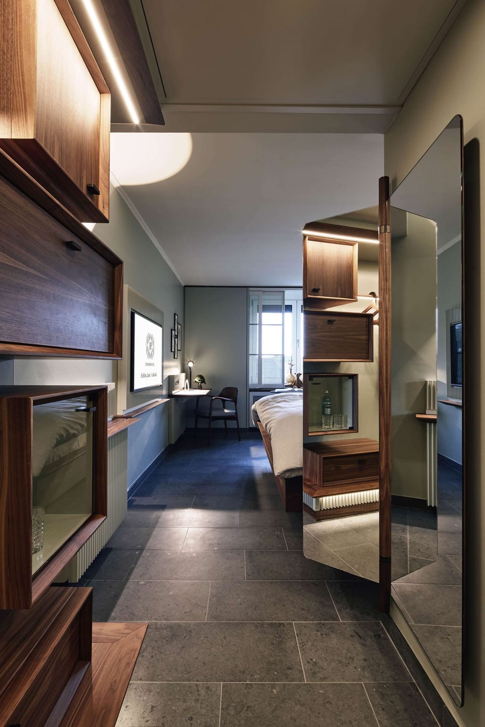 Room (Preferred Plus) | Wardrobe