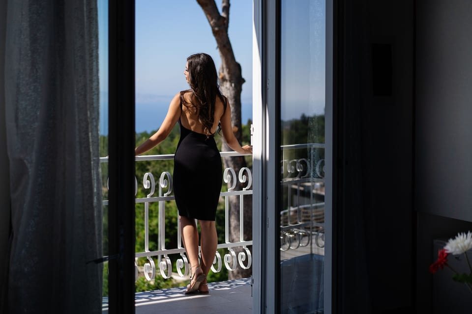 Exclusive Double Room | Balcony