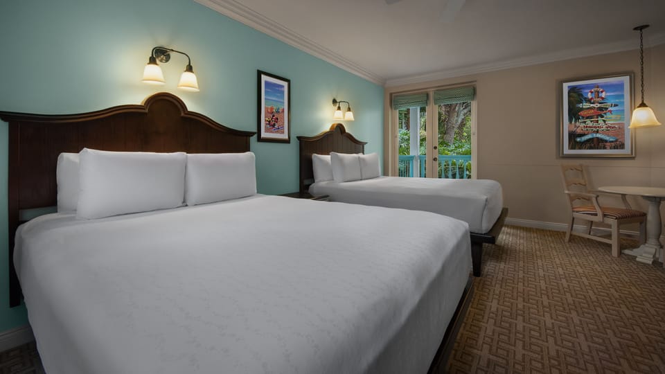 In-room safe, laptop workspace, blackout drapes, iron/ironing board