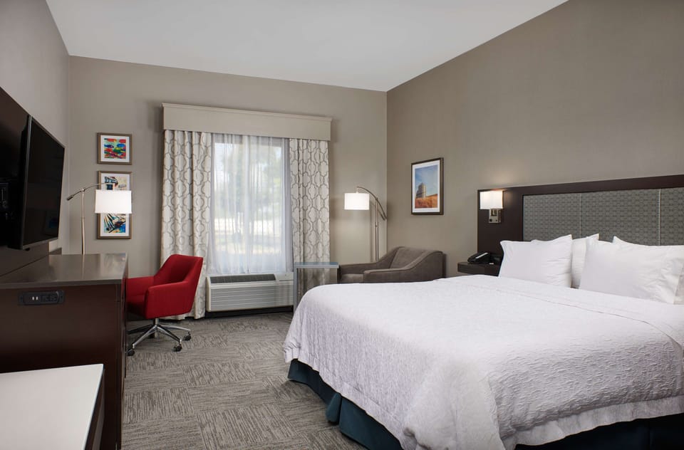 In-room safe, desk, iron/ironing board, WiFi (free)