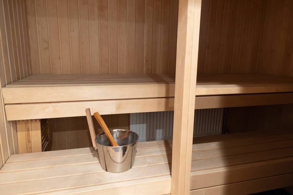 2ndhomes Gorgeous Courtyard Home w Sauna Apartment in Helsinki