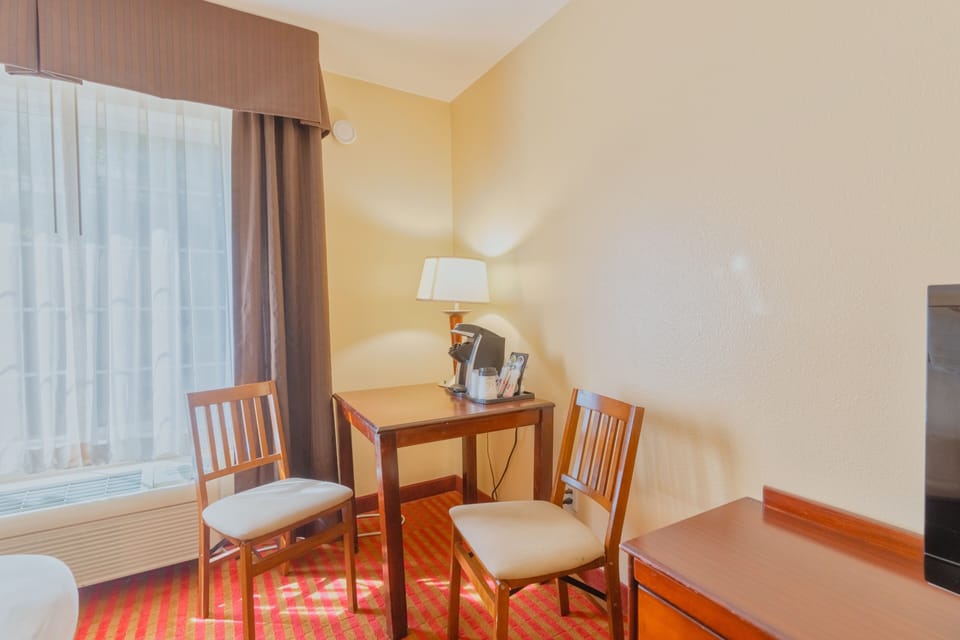 Room, 2 Queen Beds | Individually decorated, individually furnished, desk, laptop workspace