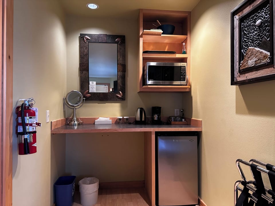 Studio Suite, 1 King Bed, Accessible, Fireplace | Egyptian cotton sheets, premium bedding, down comforters