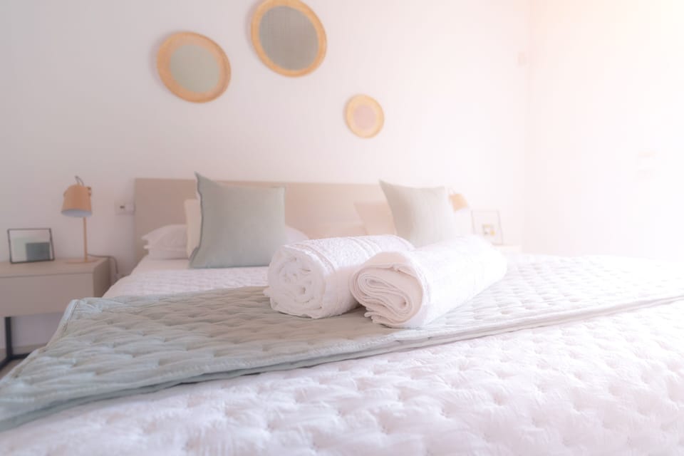 Double Room, Accessible | Premium bedding, memory foam beds, minibar, desk