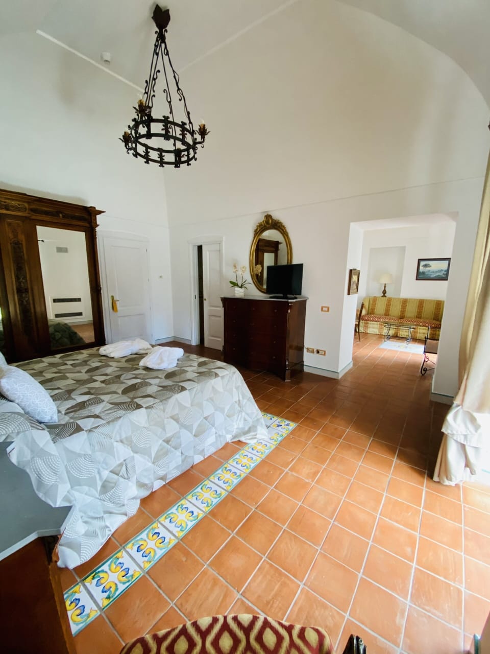 Junior Suite, Balcony, Sea View | Hypo-allergenic bedding, minibar, in-room safe, desk
