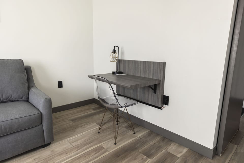 Premium bedding, down comforters, pillowtop beds, in-room safe