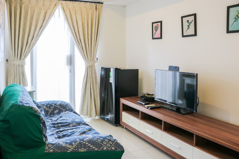 Apartment, 1 Bedroom | Living area | TV