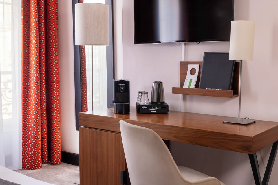 Premium bedding, pillowtop beds, minibar, in-room safe