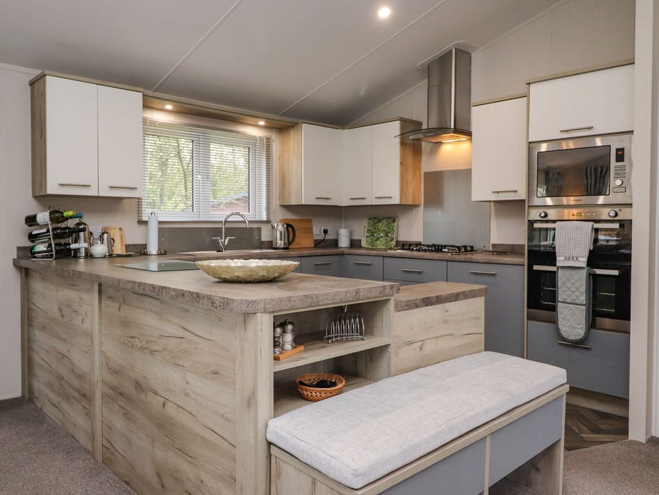 Fridge, dishwasher, electric kettle, toaster