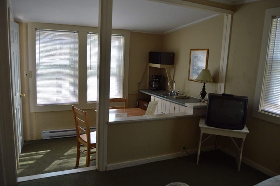 Classic Room | Living area | TV