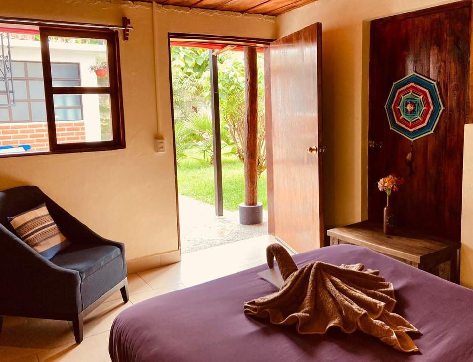 Standard Double Room | WiFi (free), bed sheets