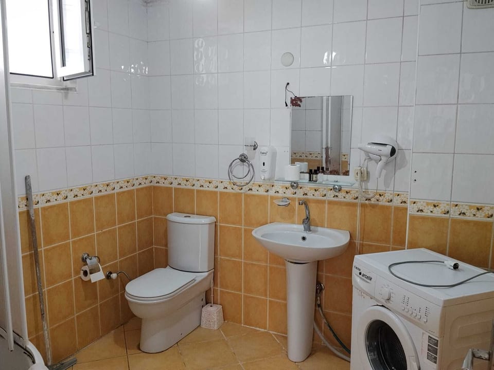 Melekler Pansiyon Bed and Breakfast in İstanbul Province