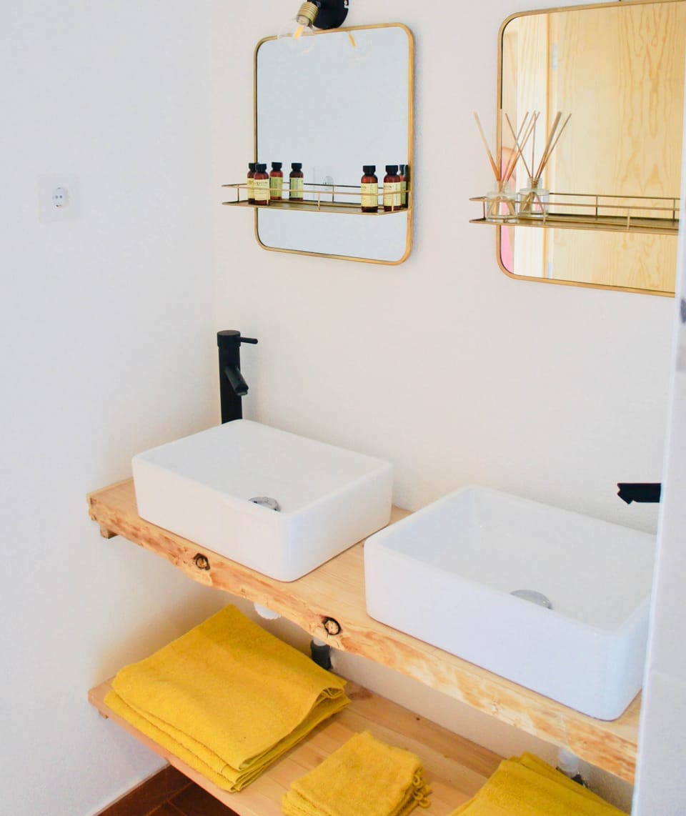 Family Apartment, 2 Bedrooms, Garden View, Ground Floor | Bathroom