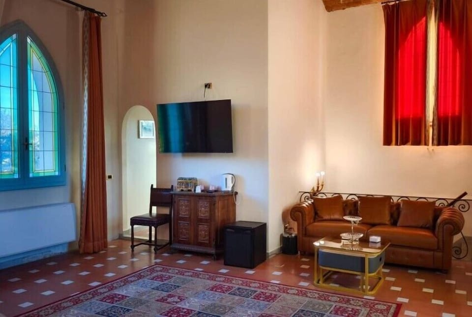 Deluxe Room (Senza Ascensore) | Living area