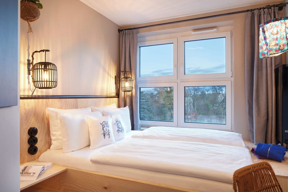 Basic Double Room, Resort View, Courtyard Area | Hypo-allergenic bedding, free WiFi, bed sheets