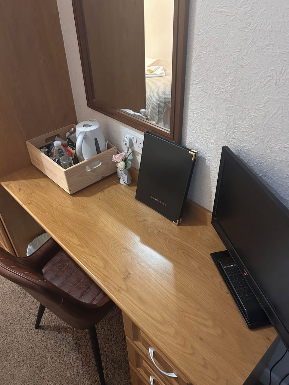 Single Room, Ensuite (Separate private toilet) | Individually furnished, laptop workspace, iron/ironing board, free WiFi