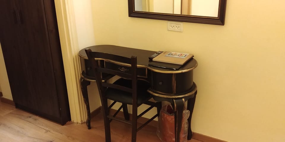 In-room safe, desk, iron/ironing board, free WiFi