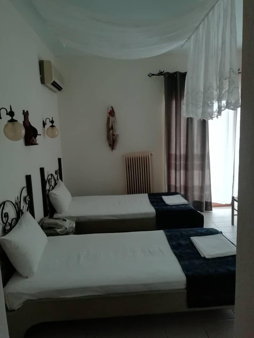 City Double or Twin Room | Individually decorated, desk, laptop workspace, free WiFi