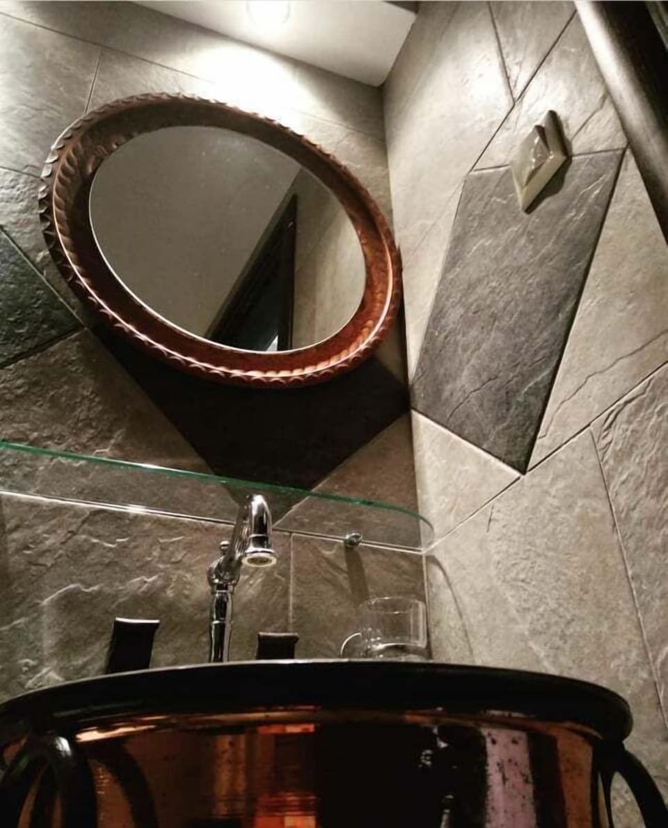 Free toiletries, hair dryer, slippers