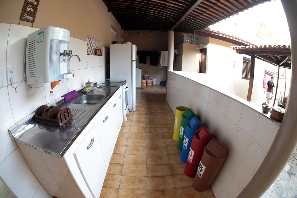 Fridge, microwave, blender, cookware/dishes/utensils