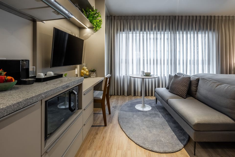 Premier Apartment | Blackout drapes, soundproofing, iron/ironing board, free WiFi