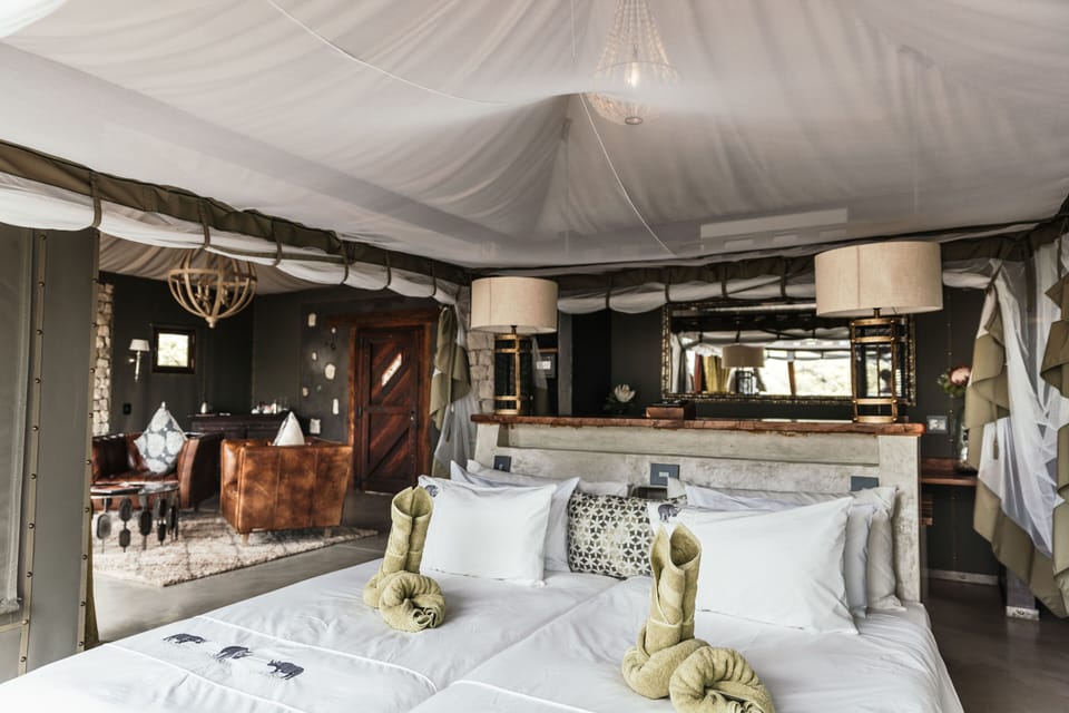 Premium Chalet | In-room safe, desk, individually furnished, bed sheets