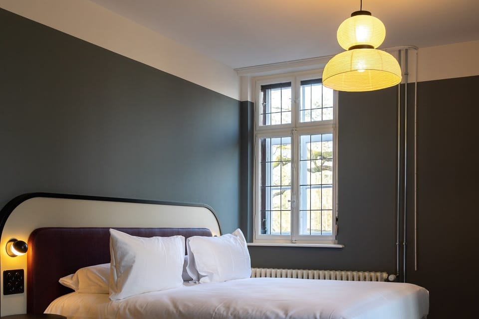 Boutique Family Room | Hypo-allergenic bedding, down comforters, free minibar, in-room safe