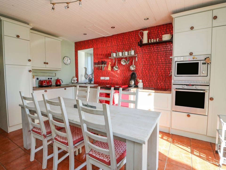 Fridge, dishwasher, electric kettle, toaster
