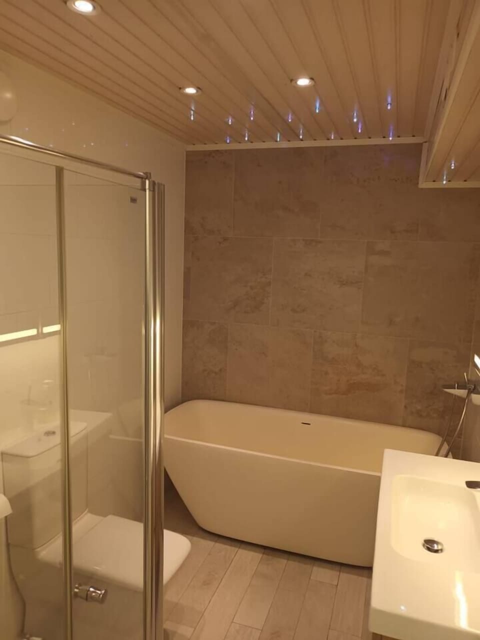 2ndhomes 144 m2 Stylish 3BR Center Home Apartment in Helsinki