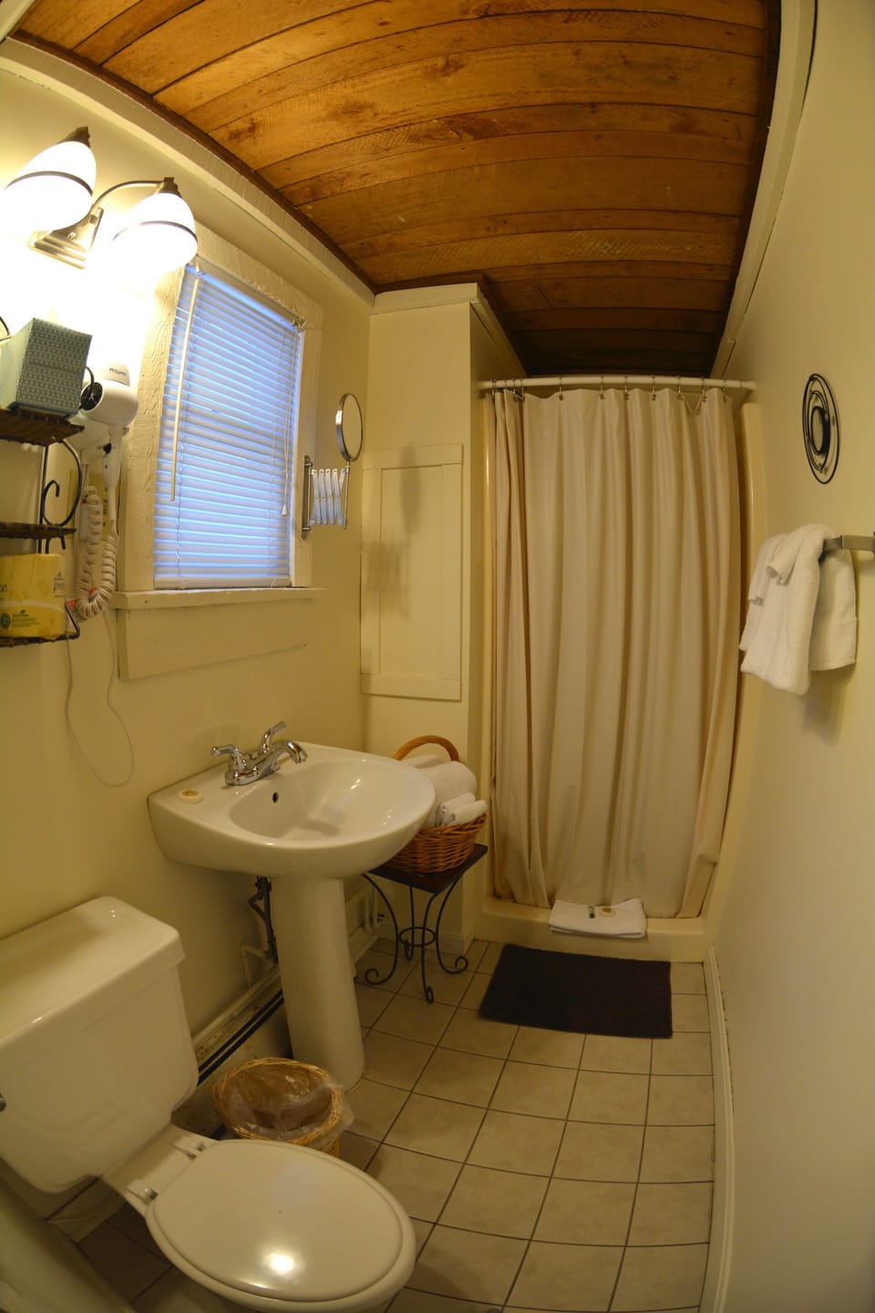Hyde Away Inn Inn in Fayston