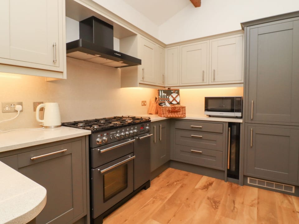 Fridge, dishwasher, electric kettle, toaster
